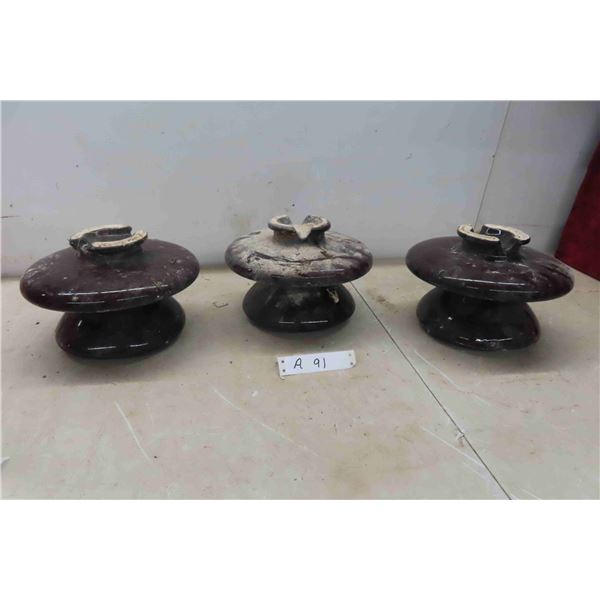 3 Pin Ceramic Insulators with Plate Used for 20KV Lines