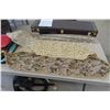 Image 2 : Linens: 3 Table Runners, 4 Table Cloths, 