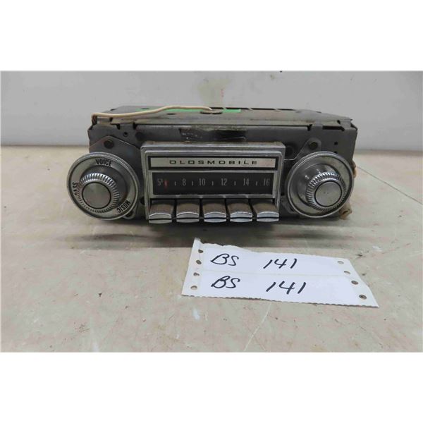 1971 Oldsmobile Radio