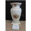 Image 1 : Royal Albert Old Country Roses Vase 14" High