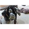 Image 8 : 2 Right Handed Golf Clubs w Winnipeg Blue Bomber Golf Bag + Stand 