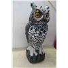 Image 2 : 16" Plastic Owl, Solar Lighting with Timer