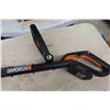Image 2 : Worx Cordless 20V Weed Eater with Charger+