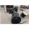 Image 2 : 5 Piece PC Basiz Drum Set. 3 Zildjian Hi-Hat, 