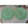 Image 2 : Vintage Jadite Dinner Plates, 3 Glasbake Cups, 