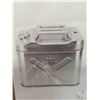 Image 2 : 20L Stainless Steel Fuel Can Corrosion Resistant Portable Gas 