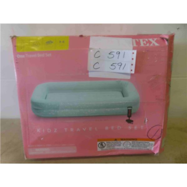 INTEX 66810EP Inflatable Kidz Travel Bed Set: Includes Hand Pump