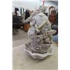 Image 8 : Concrete Lovers Tabletop Fountain 16" High, 