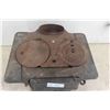 Image 2 : Cast Iron Wood Stove 21x20x18