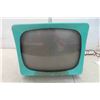 Image 8 : Vintage Fairbanks- Morse Portable TV Aqua 