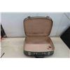 Image 3 : Vintage  Suitcase