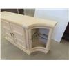 Image 2 : Big Screen TV Stand 31'' x 64'' x 17'' 