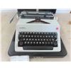 Image 1 : Olympia Manual Typewriter 