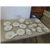 Image 1 : 24 Place Setting Tea Set 'Bavara' 
