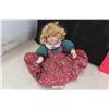 Image 8 : 7 Porcelian Dolls Tallest 18" Includes a Musical Wind Up 