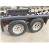 Image 8 : 1987 Tandem Boat Trailer 15'' Tires (Hooks Up To a 25ft Boat) Has TOD. 