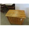 Image 8 : 2 Night Stands with 3 Drawers 28'' x 23'' x 21'' 