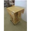 Image 2 : 4 Folding TV Stands with Rolling Rack 