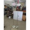 Image 1 : 2 Modern Floor Lamps 