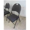 Image 2 : 3 Folding Chairs 