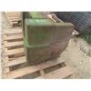 Image 2 : John Deere Tractor D Radiator