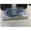 Image 2 : Technics SL20 Turntable Record Player, Set of Technics Model SB-L200 