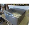 Image 1 : Under Storage Drawer for Dryer/Washer 24'' x 27'' x 15'' 