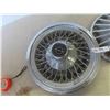 Image 2 : 3 Vintage Hubcaps: 2 Mustang, 1 T-Bird 