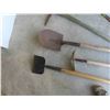 Image 2 : 6 Hand Yard Tools: Spade, Edger, Weeder, Sledge & More 