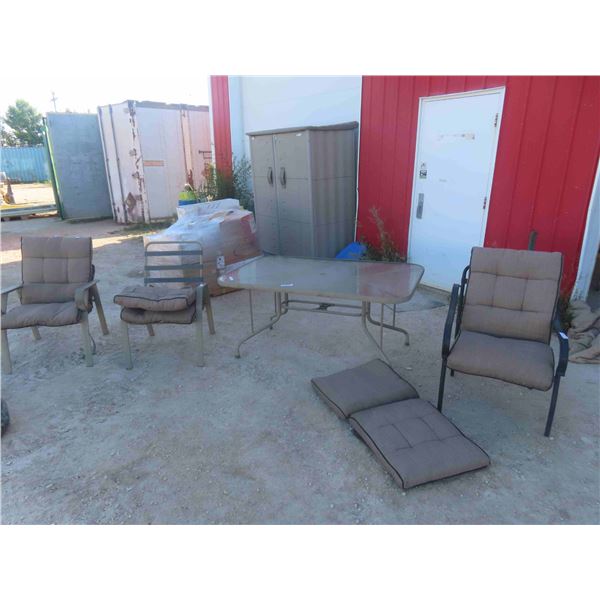 Patio Table 28'' x 60'' x 38'' , 3 Chairs 