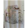 Image 2 : BANKERS BOX Unicorn Cardboard Playhouse for Kids XXL (81.3 x 96.5 x 121.3cm