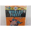 Image 2 : D.C. Worlds Finest Volume 36 # 235 1976 Year 50cent Board and Bag V.F.