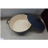 Image 2 : Cuisinart Dutch Oven & Nutcraker Set New in Box 