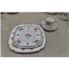 Image 8 : Royal Albert " Petite Point " 51 Piece Dish Set