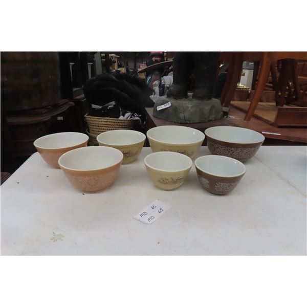 7 Pyrex Mixing Bowls: Woodland Brown Tan + Forrest Fancies Mushroom