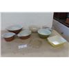 Image 1 : Pyrex: 7 Mixing Bowls, Blue Flower, Green 3 Casserole Dishes, Golden Cinderella 