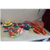 Image 1 : Vintage Tupperware Toys, Zoo It Yourself 