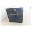 Image 3 : Vintage Trunk with Inside Tray 19x36x18
