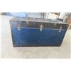 Image 8 : Vintage Trunk with Inside Tray 19x36x18