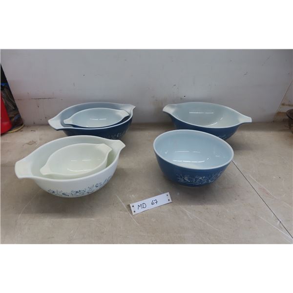 6 Pyrex Mixing Bowls- Colonial Mist 