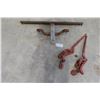 Image 1 : 2 Load Binders + Tow Support Bracket