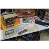 Image 1 : Box Full of Albums: Alice Coope, Bonym,