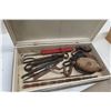 Image 1 : 12 Piece Collection of 