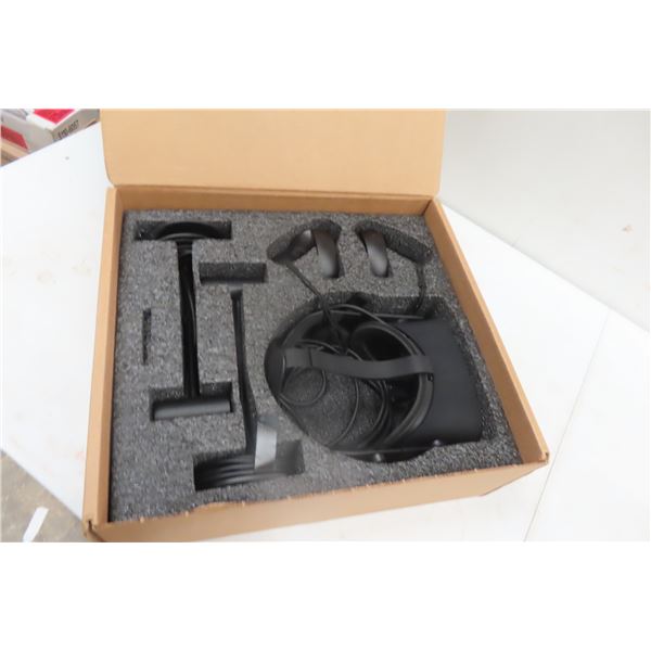 Oculus Rift Virtual Reality Headset System in its Packaging PC Powered Virtual Reality System 