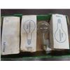 Image 1 : 4 Phillips 300 Watt Incandescent Yard Bulbs