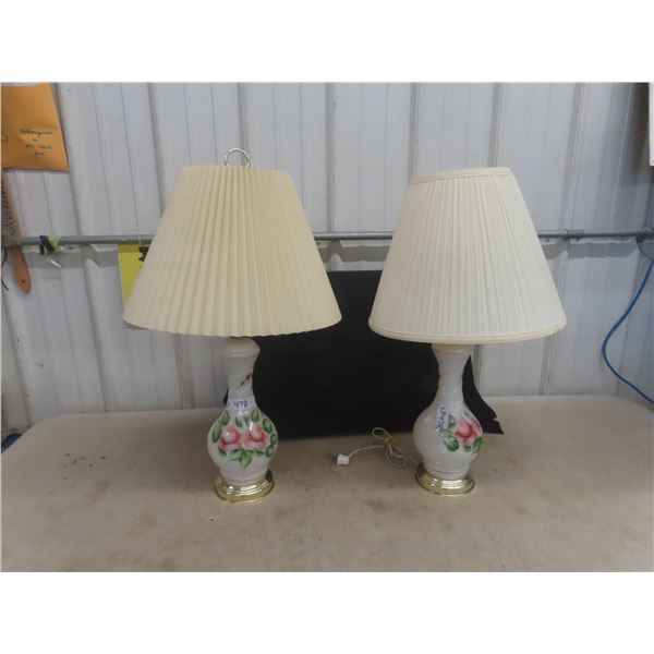 2 Floral Design Table Lamps 