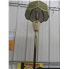 Image 3 : Floor Lamp with Green Wicker Shade 56" Tall 