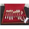 Image 4 : 44 Pieces Community Flat Ware