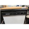 Image 4 : Whirlpool Dishwasher Portable + Wedding Dress White 