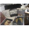 Image 2 : 26 Records : Bob Singer, Keith Richman,